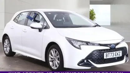 Used Toyota Corolla 140 HP (102 kW) 2026 Hatchback