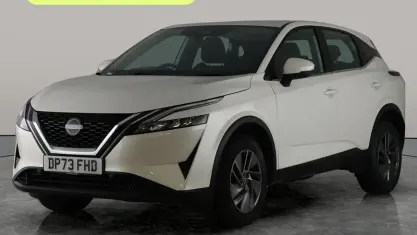 Used Nissan Qashqai Acenta Premium 158 HP (116 kW) 2023 White SUV
