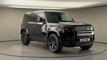 Used Land Rover Defender SE Dynamic 300 HP (220 kW) 2023 SUV