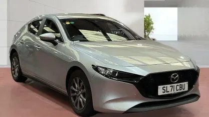 Used Mazda 3 122 HP (89 kW) 2021 Silver Hatchback