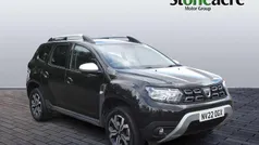 Black Used 2022 Dacia Duster Prestige SUV | £12,700 (Fair price)
