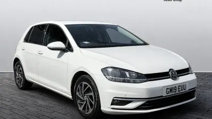 Used VW Golf VII Match 116 HP (85 kW) 2019 White Hatchback