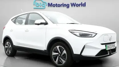 Used MG ZS SE 130 kW (177 HP) 2023 White SUV