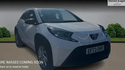 Used Toyota Aygo X PURE 72 HP (52 kW) 2025 SUV