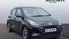 Black Used 2024 Hyundai i10 Advanced Hatchback | £14,995 (Fair price)