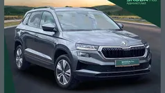 Graphite grey metallic Used 2023 Skoda Karoq SE Drive SUV | £21,022 (Fair price)