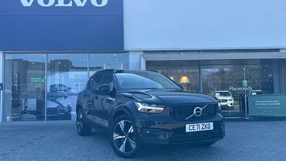 Usado Volvo XC40 R-Design 262 HP (192 kW) 2021 SUV