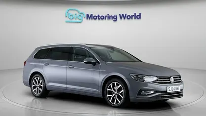 Used 2023 VW Passat SEL Estate | £21,700 (Fair price)