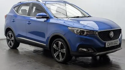 Used MG ZS Exclusive 106 HP (77 kW) 2019 Blue Hatchback