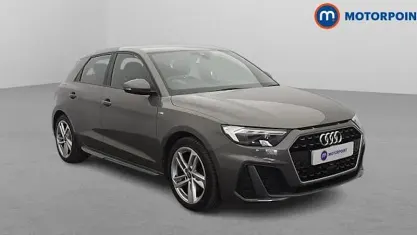 Usado Audi A1 Sportback S-Line 110 HP (80 kW) 2024 Citadino