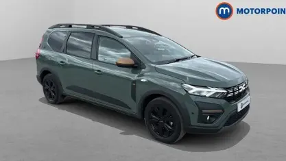 Used Dacia Jogger Extreme 141 HP (103 kW) 2024 Green MPV