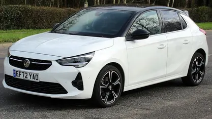 Used Vauxhall Corsa Ultimate 131 HP (96 kW) 2022 White Hatchback