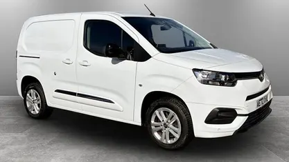 Used Toyota Proace City City 102 HP (75 kW) 2023 MPV