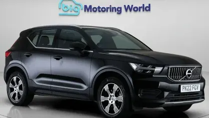Begagnad Volvo XC40 Inscription 197 HK (144 kW) 2021 Svart SUV