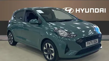 New Hyundai i10 Advanced 63 HP (46 kW) 2025 Red Hatchback