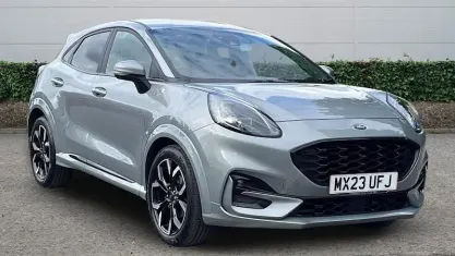 Używany Ford Puma ST-Line X 125 KM (91 kW) 2023 Srebrny SUV