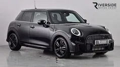 Black sapphire Used 2023 Mini Cooper Hatch Hatchback | £23,495 (Fair price)