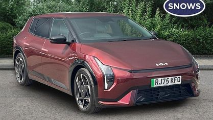 Usado Kia EV4 GT-Line 150 kW (204 HP) 2025 Vermelho Citadino