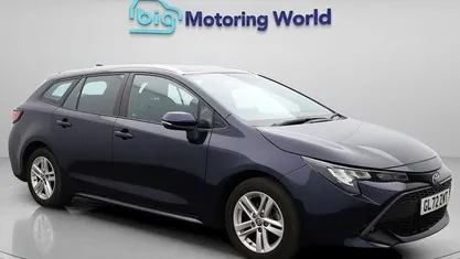 Used Toyota Corolla 122 HP (89 kW) 2022 Blue Estate