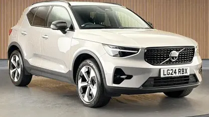 Used Volvo XC40 Plus 163 HP (119 kW) 2026 SUV