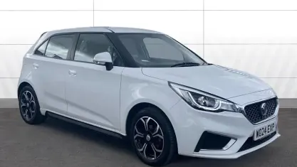 Used MG MG3 Exclusive 106 HP (77 kW) 2024 White Hatchback