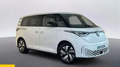 Używany VW ID. Buzz Pro 150 kW (204 KM) 2023 Biały Minivan