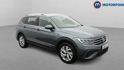 Second-hand VW Tiguan Allspace Life 150 CP (110 kW) 2023 Gri SUV