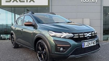 Begagnad Dacia Sandero Extreme 91 HK (66 kW) 2025 Halvkombi