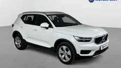 White Used 2022 Volvo XC40 Momentum SUV | £19,799 (Fair price)