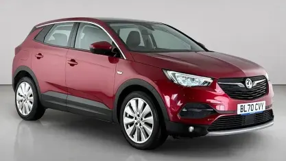 Used Vauxhall Grandland X Elite 131 HP (96 kW) 2020 Red SUV