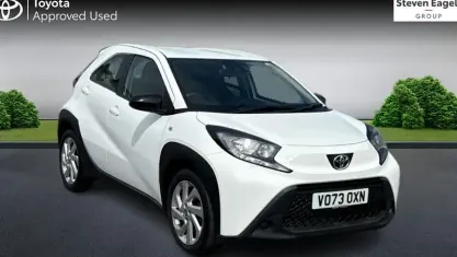 Used Toyota Aygo X PURE 72 HP (52 kW) 2025 SUV