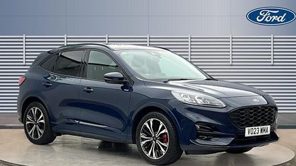 Usado Ford Kuga ST-Line X 190 CV (139 kW) 2023 Azul SUV