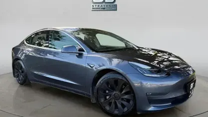 Used Tesla Model 3 Standard Range 180 kW (245 HP) 2021 Sedan