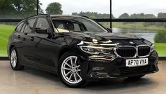 Black Used 2020 BMW 318 Luxury Line Estate | £15,750 (Fair price)