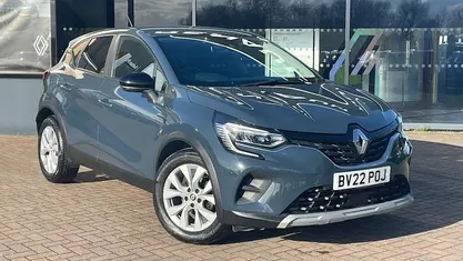 Used Renault Captur Iconic 91 HP (66 kW) 2022 SUV
