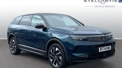 Used Vauxhall Grandland X GSe 136 HP (100 kW) 2024 Blue SUV