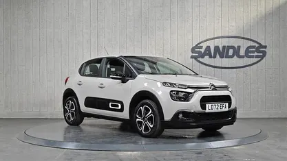 Used Citroën C3 PureTech 83 HP (61 kW) 2022 Beige Hatchback