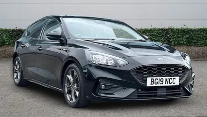 Used Ford Focus ST-Line 125 HP (91 kW) 2020 Hatchback