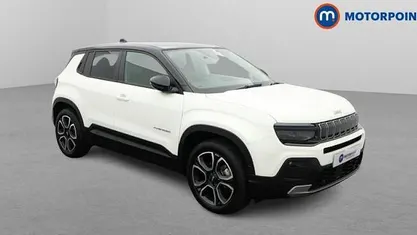 Used Jeep Avenger Summit 114 kW (156 HP) 2024 White/black SUV