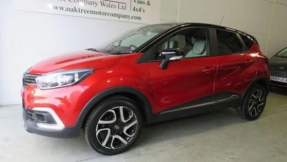 Usado Renault Captur Iconic 90 HP (66 kW) 2019 Vermelho SUV