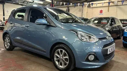 Used Hyundai i10 Premium 66 HP (48 kW) 2017 Hatchback
