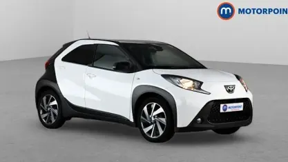 Used Toyota Aygo X 72 HP (52 kW) 2024 White SUV