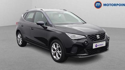 Używany Seat Arona FR 110 KM (80 kW) 2023 Czarny SUV