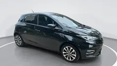 Diamond black Used 2022 Renault Rapid GT-Line Hatchback | £11,299 (Fair price)