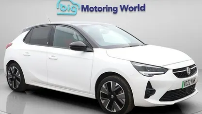 Used Vauxhall Corsa-e SRi 100 kW (136 HP) 2022 White Hatchback