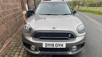 Used Mini Cooper S Exclusive 224 HP (164 kW) 2019 Silver Hatchback