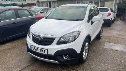 White Used 2016 Vauxhall Mokka SUV | £6,995 (Fair price)