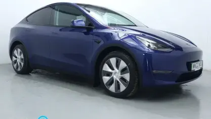 Usado Tesla Model Y Long Range AWD 286 kW (389 HP) 2025 SUV