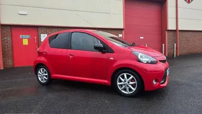 Used Toyota Aygo 68 HP (50 kW) 2014 Hatchback