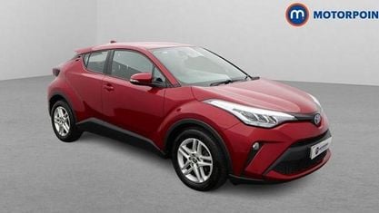 Second-hand Toyota C-HR 122 CP (89 kW) 2022 Roșu SUV